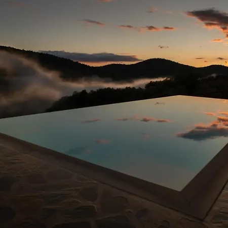 Del Viandante - Valle & Pool Anghiari